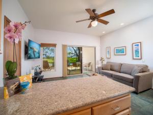 Aloha Aku Honu2 Suite - Relax by the Sea in Tranquility