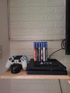 AJO PLACE TAGAYTAY unit 650 WITH PS4 & FREE PARKING