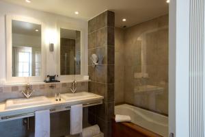 Hotels Le Pinarello : photos des chambres
