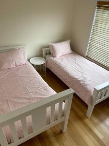 Luxury country guesthouse on large cattle station