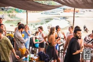 This is it Beachfront - Rooms, Cafe & Events - Paliem