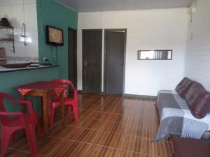 Casa pé na areia Ubatuba