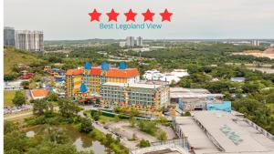 HostaHome Suites at Afiniti Residence walk to Legoland