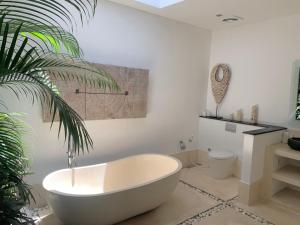 Charming 3 bedroom villa in Seminyak by Nami Bali