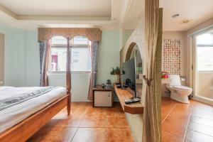 Phòng Deluxe Giường Đôi Có Bồn Tắm (Deluxe Double Room with Bath)