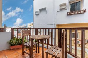 Phòng 4 Người Có Ban Công (Quadruple Room with Balcony)