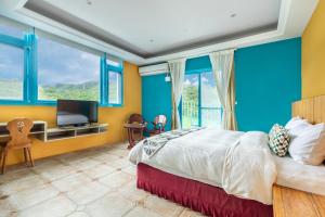 Phòng Deluxe Giường Đôi Có Ban Công (Deluxe Double Room with Balcony)