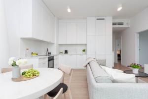 Apartly - Hanza Tower apartament City View, parking, pool, sauna