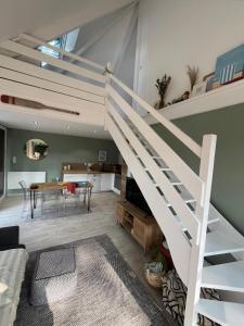 Maisons de vacances L Oree de la Pinede Hardelot Plage a 800 metres de la mer sous les pins : photos des chambres