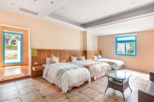 Phòng Gia Đình Có Ban Công (Family Room with Balcony)