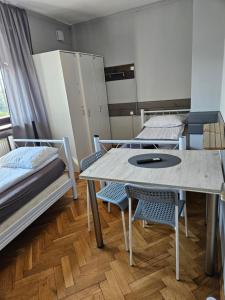 Pokoje pracownicze Кімнати для працівників,гуртожиток