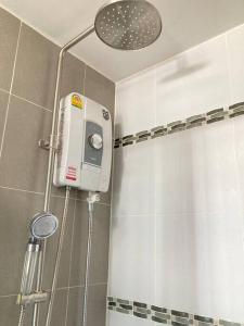 Top-Floor Studio Retreat