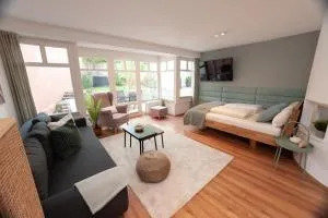 FreiTraum Apartments No3 City mit eigenem Garten - Bad Neustadt an der Saale