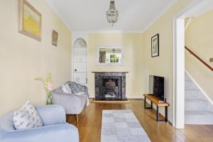 Cherub Cottage located in the centre of Historic Dartmouth