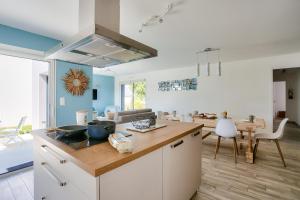 Maison moderne avec jardin - 5min de la plage