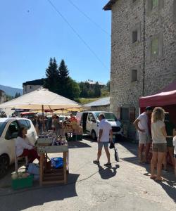 Appartements la grange T2 Centre Ville Jardin WIFI : photos des chambres