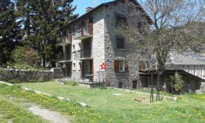 Appartements la grange T2 Centre Ville Jardin WIFI : photos des chambres