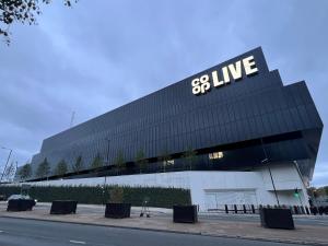 New Manchester Getaway Home - Free Gated Parking with Fob