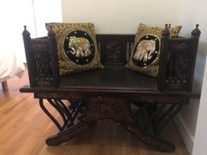 Private bedrooms near Eiffel Tower