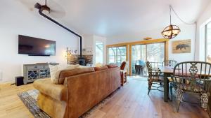 Forest Creek #29 condo