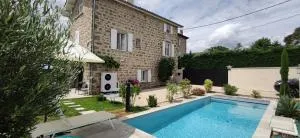 Chambre spacieuse avec SDB privative dans notre maison de charme - 沙萨尼