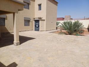 Maison familiale avec piscine privée sans vis à vis