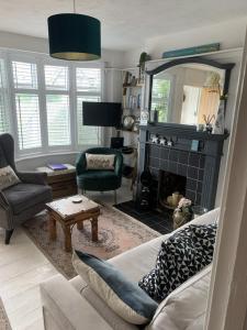 Marine Cottage