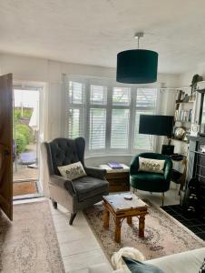 Marine Cottage