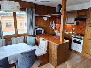 Les Collons1800- Bel appart 2pièces-4 pers-piscine-sauna-parking int-Wifi gratuit