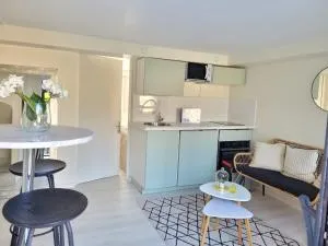 COSY 2 pièces à Sartrouville au Centre à 500m de la gare - 塞纳河畔卡里耶尔