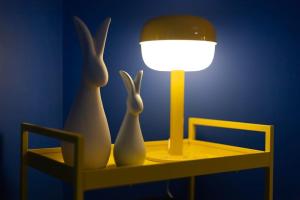 Neon Oasis - Parking - Terrasse - Wifi -