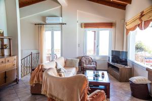 Lahtagas Estate with private swimming pool