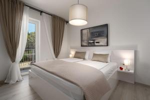 Apartment Dora Mar with spectacular sea view 