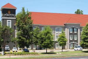 La Quinta by Wyndham Huntsville Airport Madison