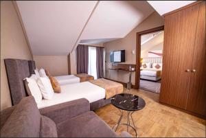 Family Suite with Balcony room in Ramada by Wyndham Istanbul Alibeykoy