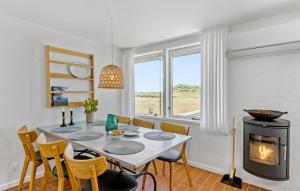 Gorgeous Home In Pandrup With Wifi