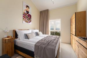 Angel Marie Villa in a calm location with sea-view