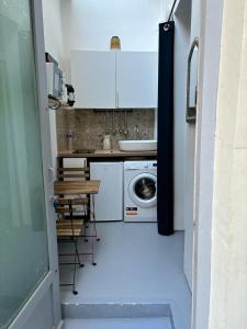 LOFT studio in zenithal light