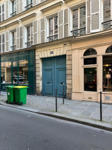 LOFT studio in zenithal light