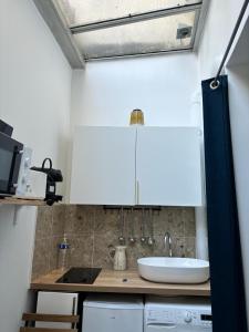 LOFT studio in zenithal light