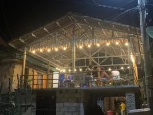 Nhà Cổ Bản Giốc Homestay - Làng đá Khuổi Ky - Jingxi