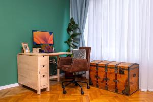 Central Family Apt Fuzzy Muzzy 2 bedrooms MU University