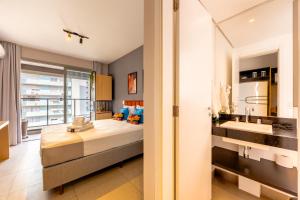 Easy Star - Belo studio com varanda em Perdizes - KW01I