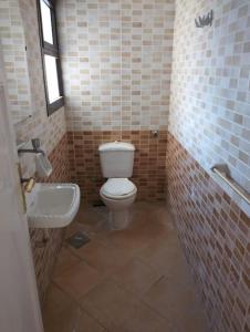 شقه بالمحروسة بالمعمورة الطابق 6