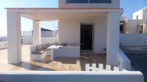 Solis Akrotiri Villa