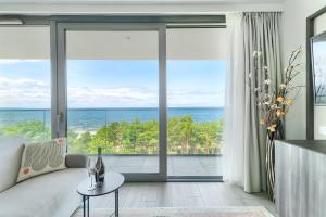 Your Holidays Waves C537