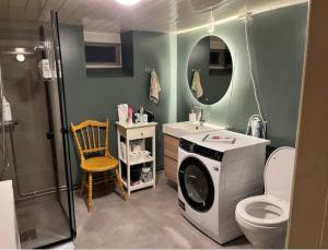 Nydelig småbruk med hus og fjøs og badstu