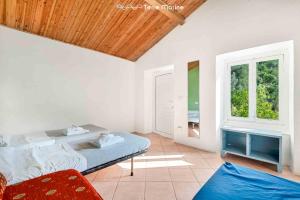 Blu Isola, Terre Marine