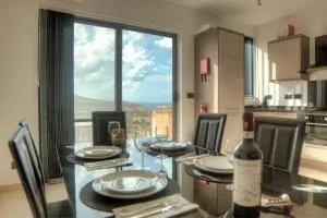 SeaHorse Penthouse - Żebbuġ