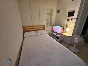 Apartment within a 1-minute walk from the 3-minute bus stop at Gochon Station